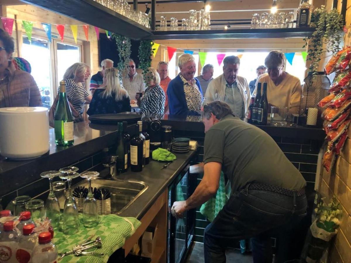 Chalet 516 Op Recreatiepark De Wielen Sint Maarten Eksteriør billede