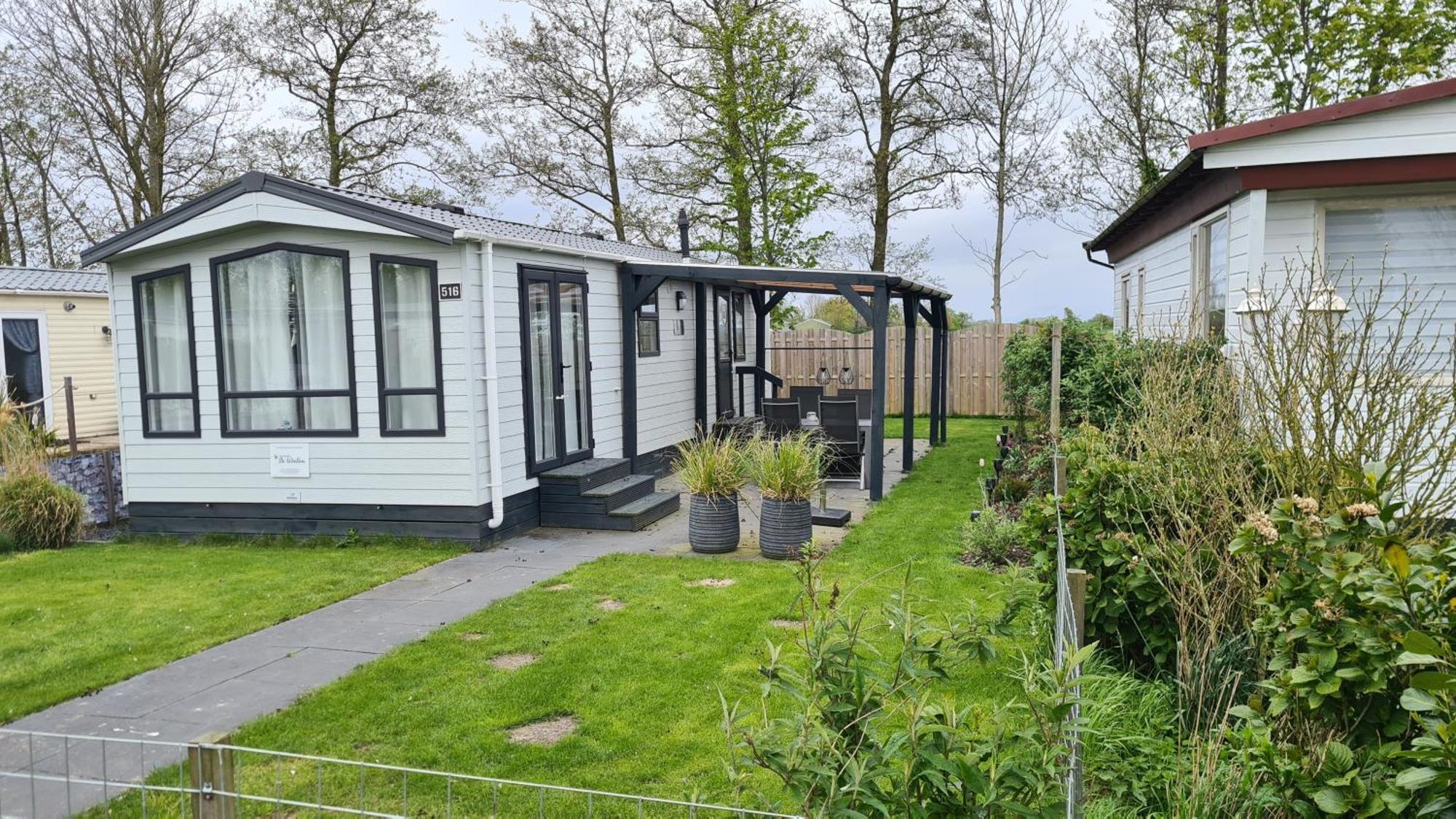 Chalet 516 Op Recreatiepark De Wielen Sint Maarten Eksteriør billede